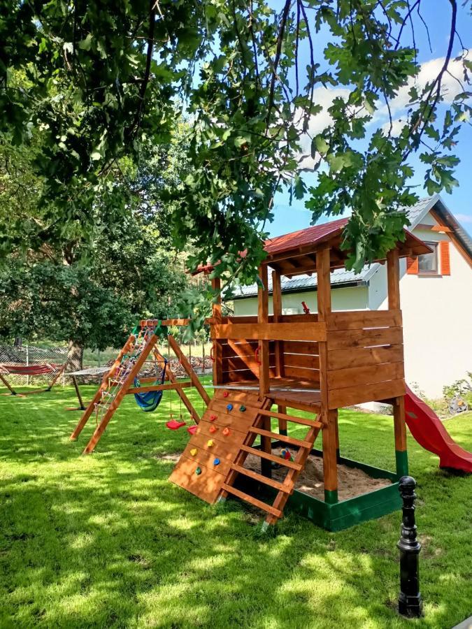 Villa Smocze Ranczo 2 Ośno Lubuskie Exterior foto